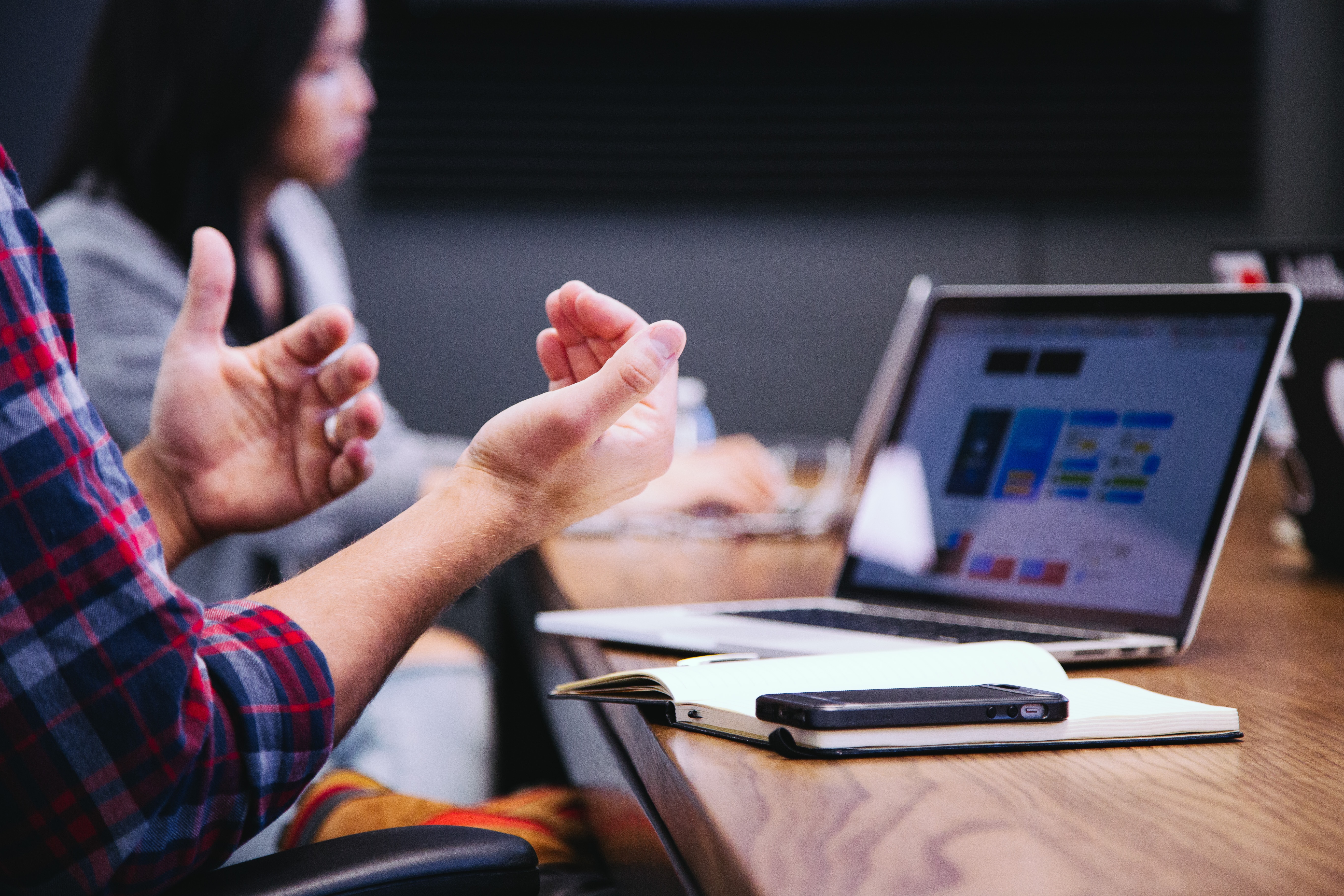 How Think on Your Feet® Helps “Big Four” People Managers Communicate with Their Teams