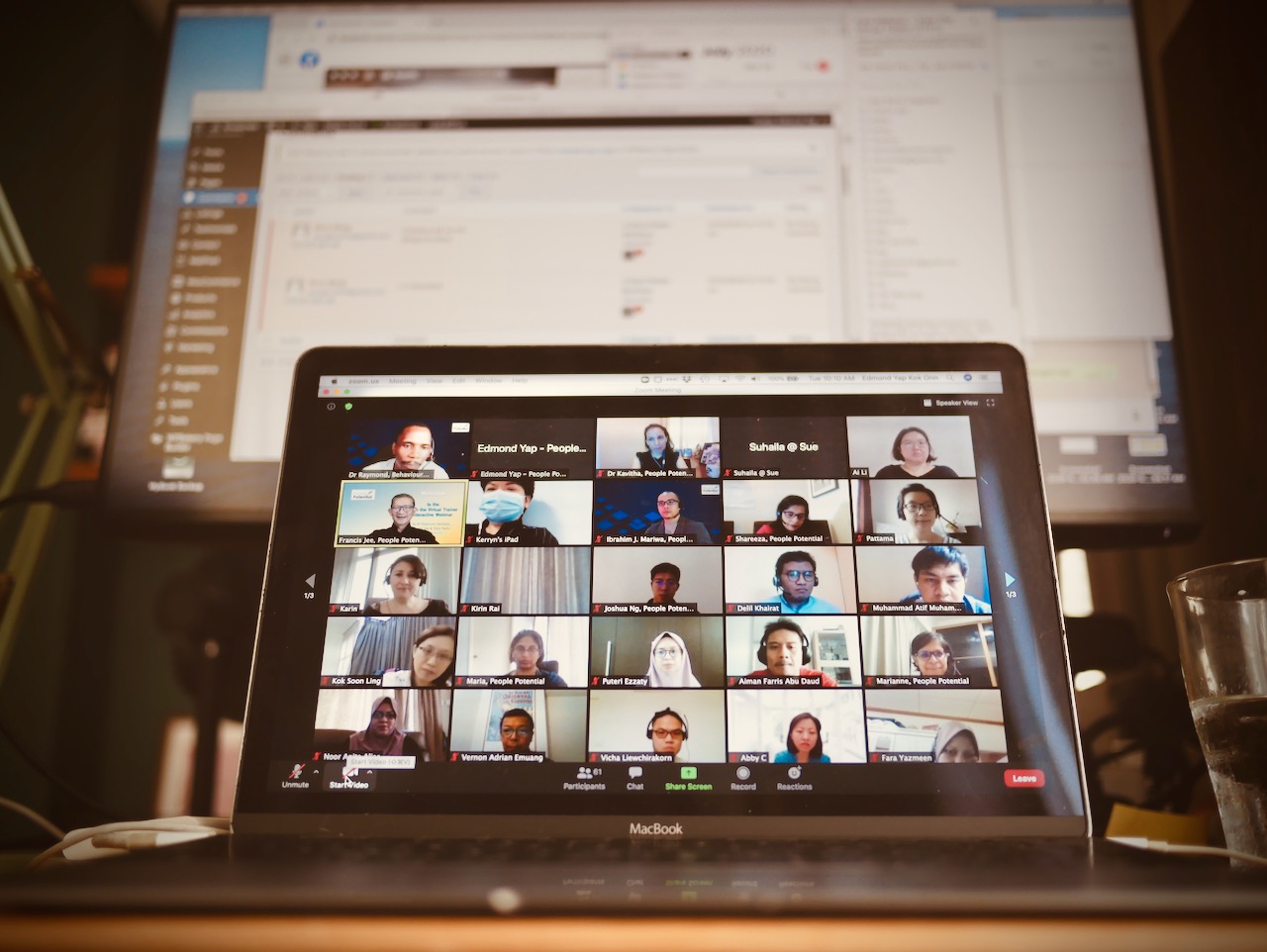 The Design Methodology For Running Effective Whole-day VIRTUAL Training